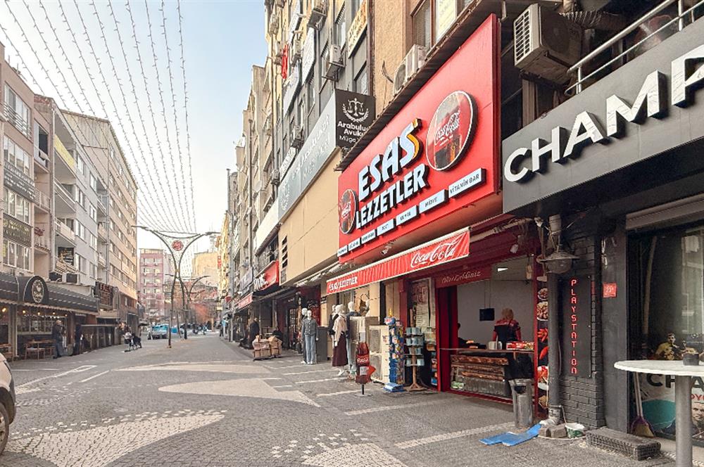 CENTURY21 BAL'DAN ESKİ KUYUMCULAR MAH DE SATILIK DÜKKAN/MAĞAZA