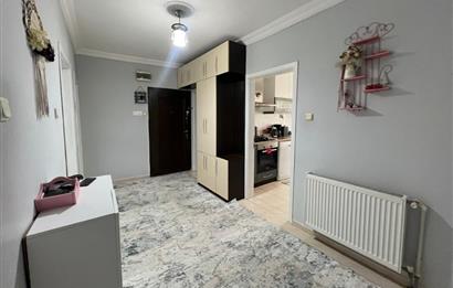 C21 BAL'DAN BAHÇELİEVLER'DE SATILIK 3+1 GENİŞ VE FERAH DAİRE