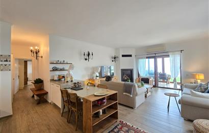 Koyunbaba'da Havuzlu Elit Site İçinde Muhteşem Deniz Manzaralı Satılık Daire