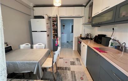 C21 BAL'DAN BAHÇELİEVLER'DE SATILIK 3+1 GENİŞ VE FERAH DAİRE