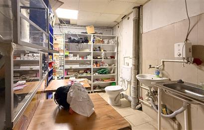 CENTURY21 BAL'DAN ESKİ KUYUMCULAR MAH DE SATILIK DÜKKAN/MAĞAZA