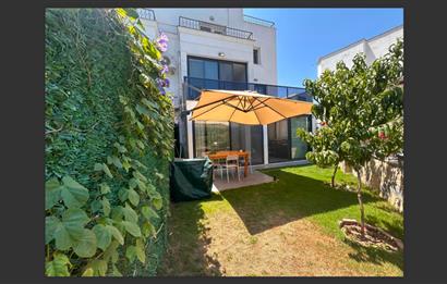 Bodrum Yeniköy'de Yenilenmiş 3+1 Müstakil girişli Dubleks 