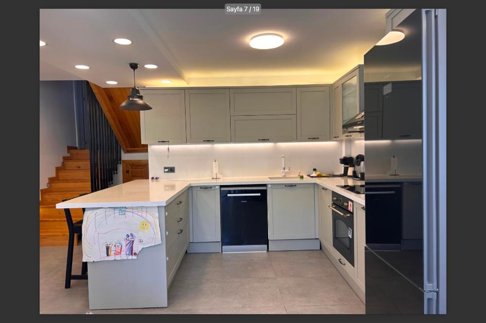 Bodrum Yeniköy'de Yenilenmiş 3+1 Müstakil girişli Dubleks 