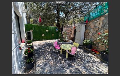 Bodrum Yeniköy'de Yenilenmiş 3+1 Müstakil girişli Dubleks 