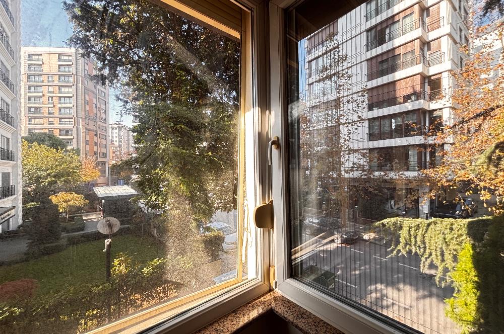 SUADİYE BAĞDAT CADDESİ VE MARMARAY YAKININDA SATILIK DAİRE