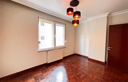 SUADİYE BAĞDAT CADDESİ VE MARMARAY YAKININDA SATILIK DAİRE