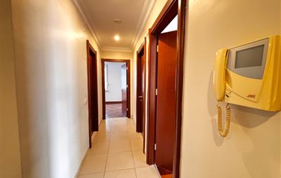 SUADİYE BAĞDAT CADDESİ VE MARMARAY YAKININDA SATILIK DAİRE