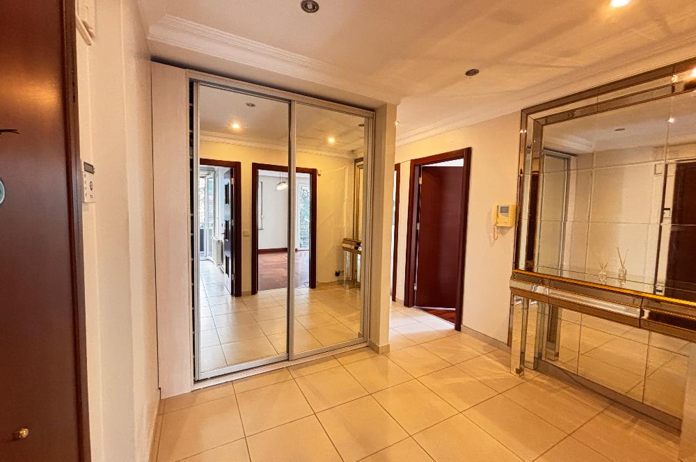 SUADİYE BAĞDAT CADDESİ VE MARMARAY YAKININDA SATILIK DAİRE