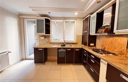 SUADİYE BAĞDAT CADDESİ VE MARMARAY YAKININDA SATILIK DAİRE