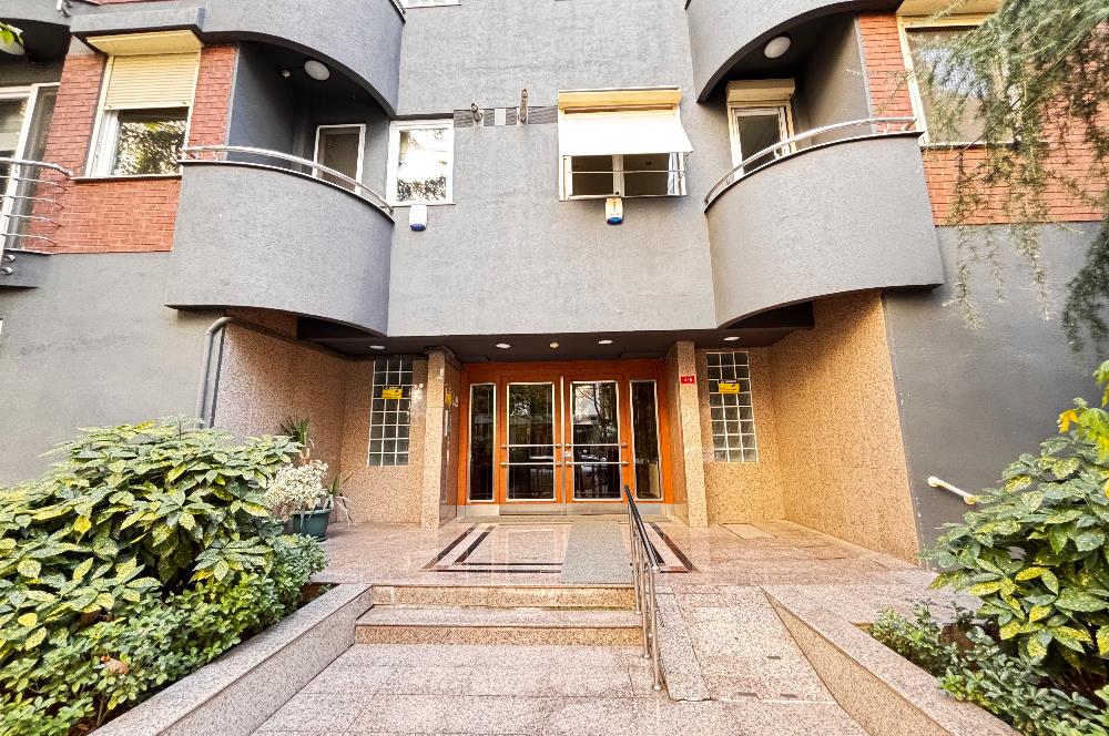 SUADİYE BAĞDAT CADDESİ VE MARMARAY YAKININDA SATILIK DAİRE