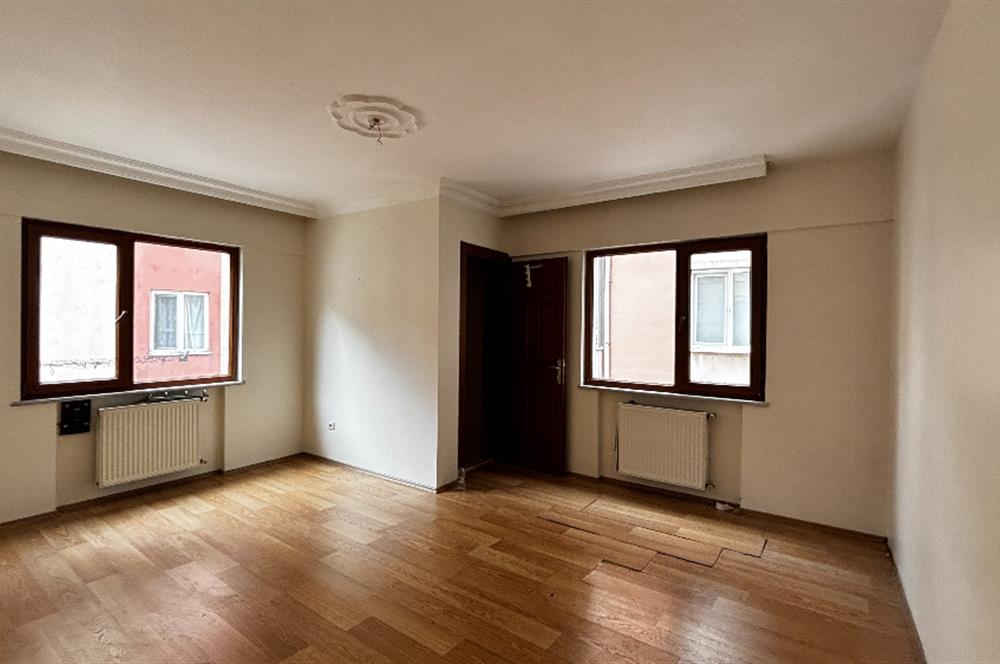 ÜMRANİYE ESENEVLER MAHALLESİNDE 160 M2 4+1 KİRALIK DAİRE