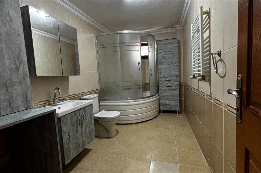 ÜMRANİYE ESENEVLER MAHALLESİNDE 160 M2 4+1 KİRALIK DAİRE