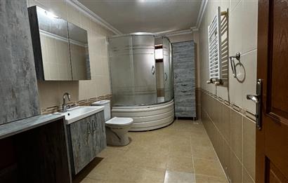 ÜMRANİYE ESENEVLER MAHALLESİNDE 160 M2 4+1 KİRALIK DAİRE