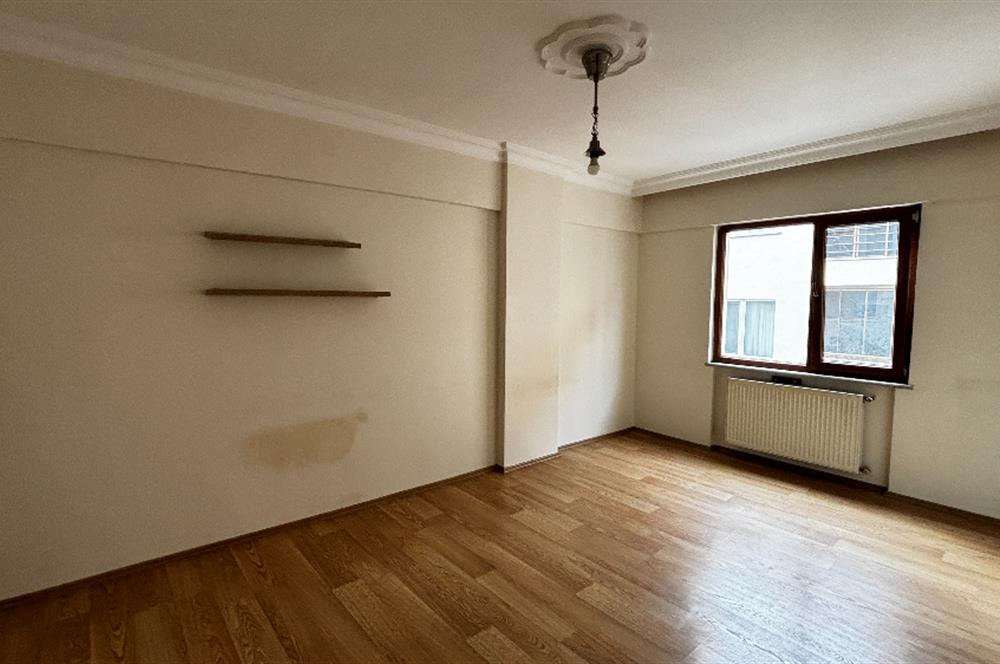 ÜMRANİYE ESENEVLER MAHALLESİNDE 160 M2 4+1 KİRALIK DAİRE