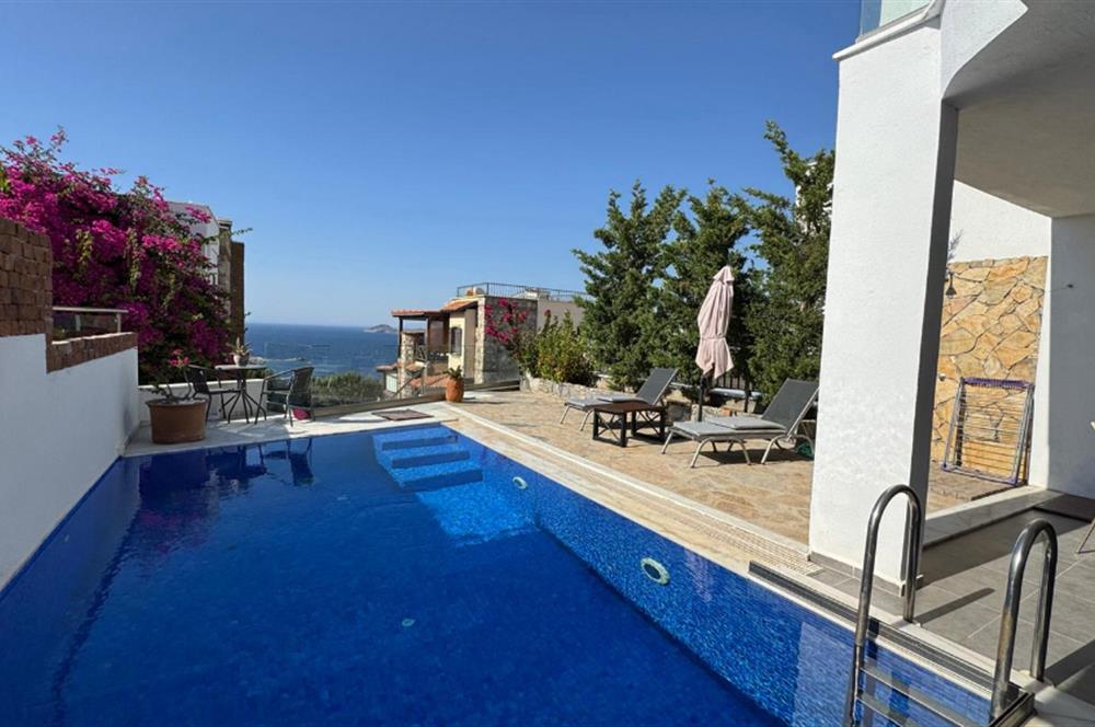 Century 21 Trio'dan Bodrum Koyunbaba'da Satılık Villa