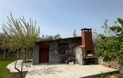 Erdek Sahil Mahallesinde -1500 m² Bahçeli- 5+1 Müstakil Villa