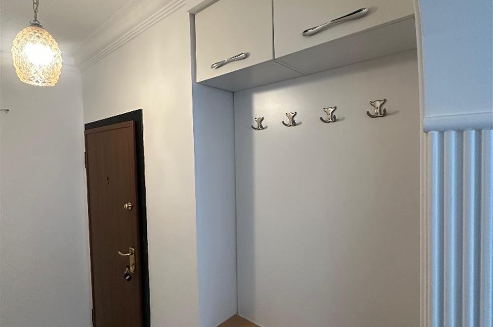 Erdek Sahil Mahallesinde -1500 m² Bahçeli- 5+1 Müstakil Villa