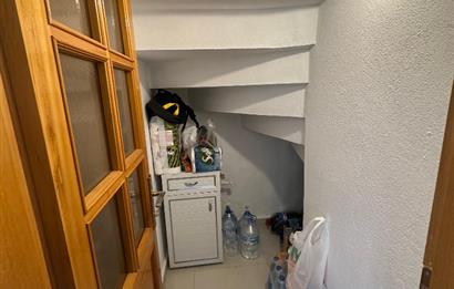 Erdek Sahil Mahallesinde -1500 m² Bahçeli- 5+1 Müstakil Villa