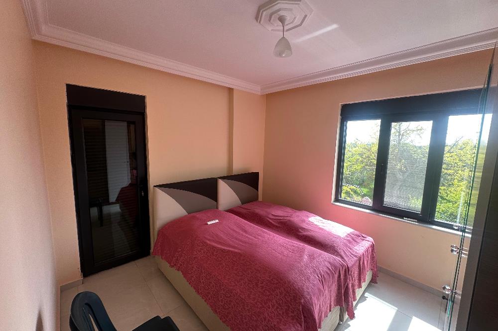 Erdek Sahil Mahallesinde -1500 m² Bahçeli- 5+1 Müstakil Villa