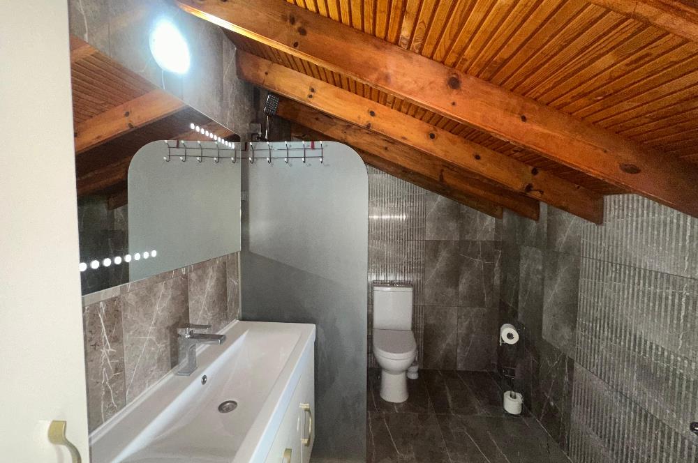 Erdek Sahil Mahallesinde -1500 m² Bahçeli- 5+1 Müstakil Villa