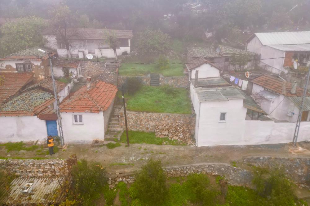 BANDIRMA'DA DENİZE YAKIN 244 m² ARSA C21BAL