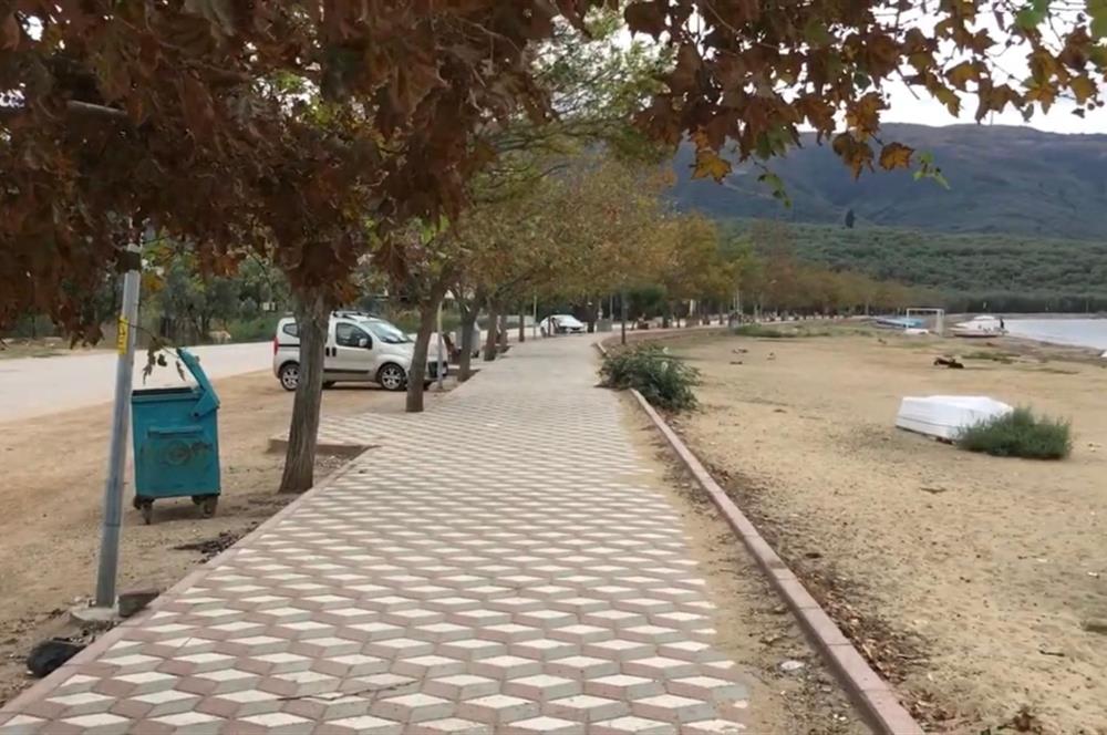 BANDIRMA'DA DENİZE YAKIN 244 m² ARSA C21BAL