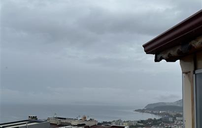 Alaettin Mahallesi'nde 4+1 Deniz Manzaralı Dubleks