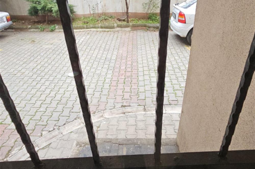 Maltepe Bağlarbaşında Metro ve Marmaraya Yakın Satılık 3+1 Daire