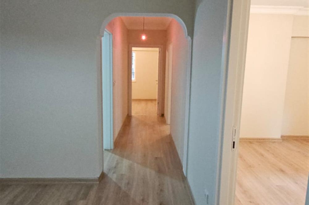 Maltepe Bağlarbaşında Metro ve Marmaraya Yakın Satılık 3+1 Daire