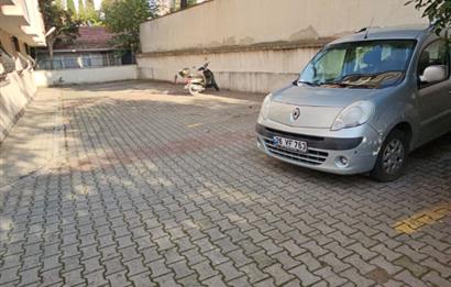 Maltepe Bağlarbaşında Metro ve Marmaraya Yakın Satılık 3+1 Daire