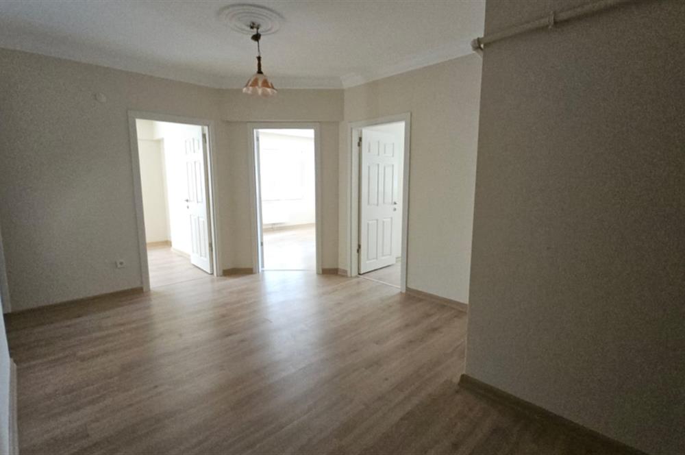 Maltepe Bağlarbaşında Metro ve Marmaraya Yakın Satılık 3+1 Daire