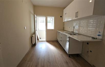 Maltepe Bağlarbaşında Metro ve Marmaraya Yakın Satılık 3+1 Daire