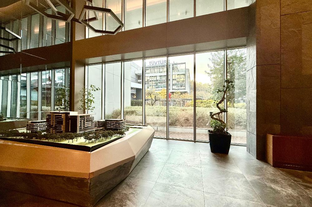 Seba Satılık Ofis 251m2+17m2 Bahçe Kullanımlı Dekorasyonlu