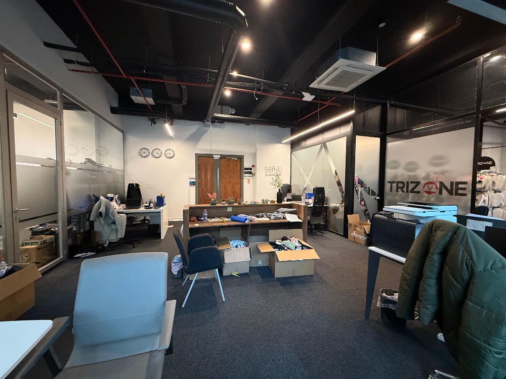 Seba Satılık Ofis 251m2+17m2 Bahçe Kullanımlı Dekorasyonlu