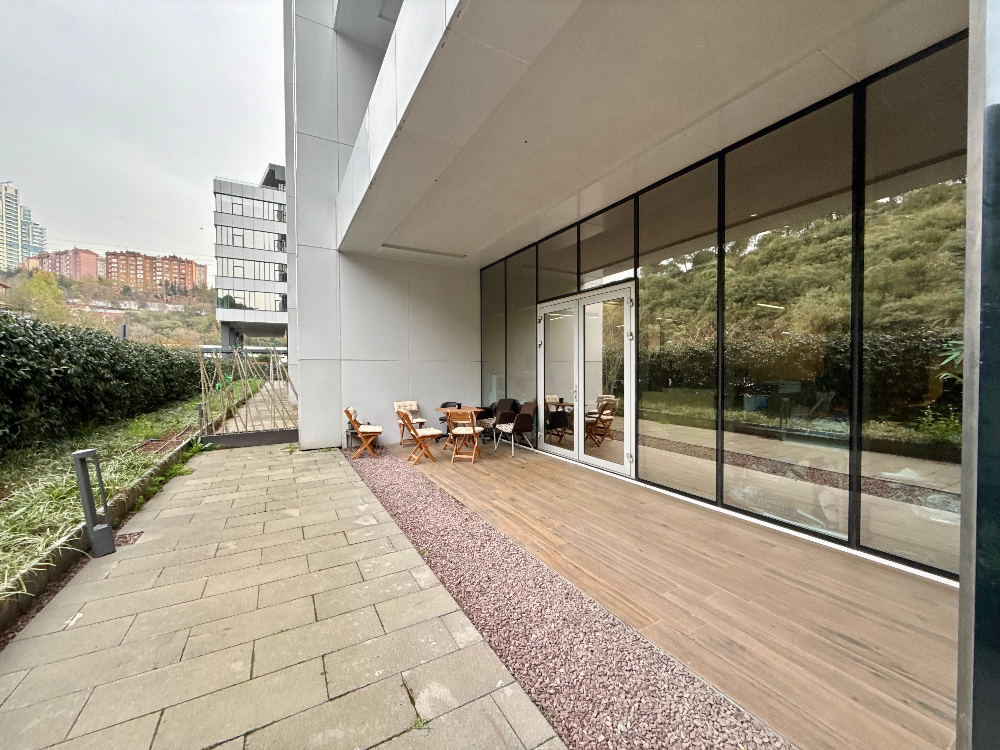 Seba Satılık Ofis 251m2+17m2 Bahçe Kullanımlı Dekorasyonlu