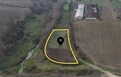 NARVEN YOLU ÜZERİNDE 1771M2 TARLA