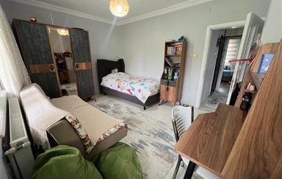 C21 BAL'DAN BAHÇELİEVLER'DE SATILIK 3+1 GENİŞ VE FERAH DAİRE