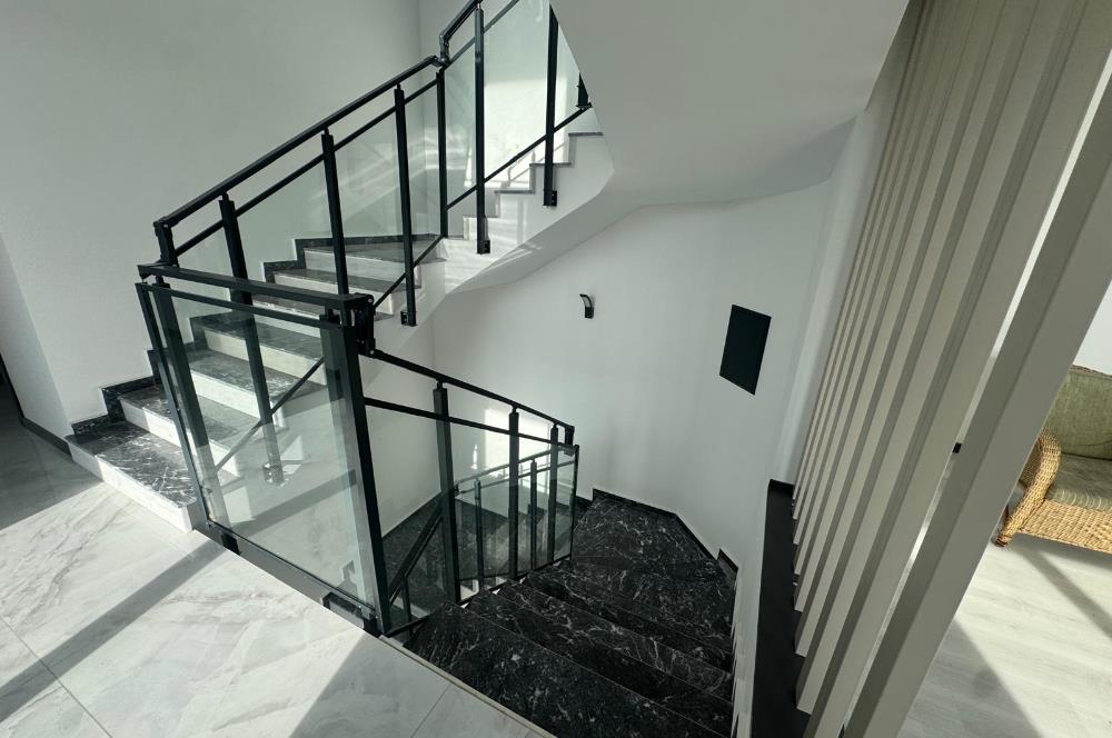 BAĞLUM’DA İSKANLI 7+1 LÜKS İKİZ VİLLA – 600 M² ARSA PAYI – 425 M² KULLANIM