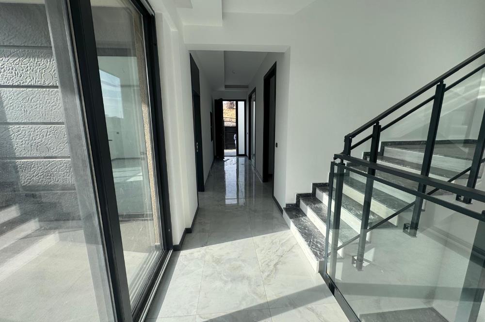 BAĞLUM’DA İSKANLI 7+1 LÜKS İKİZ VİLLA – 600 M² ARSA PAYI – 425 M² KULLANIM