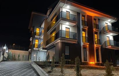 BAĞLUM’DA İSKANLI 7+1 LÜKS İKİZ VİLLA – 600 M² ARSA PAYI – 425 M² KULLANIM