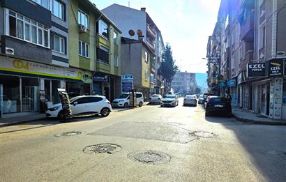 C21 Cius; İşlek Caddeye Cephe Satılık Dükkan