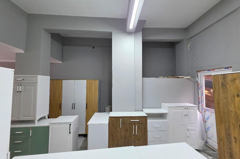 C21 Cius; İşlek Caddeye Cephe Satılık Dükkan