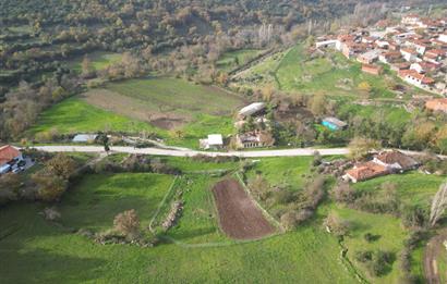 CENTURY21 Bal'DAN BALIKESİR-ALTIEYLÜL-YEŞİLLER MAHALLESİNDE SATILIK ARSAKLESİNDE SATILIK ARSALILESİNDE