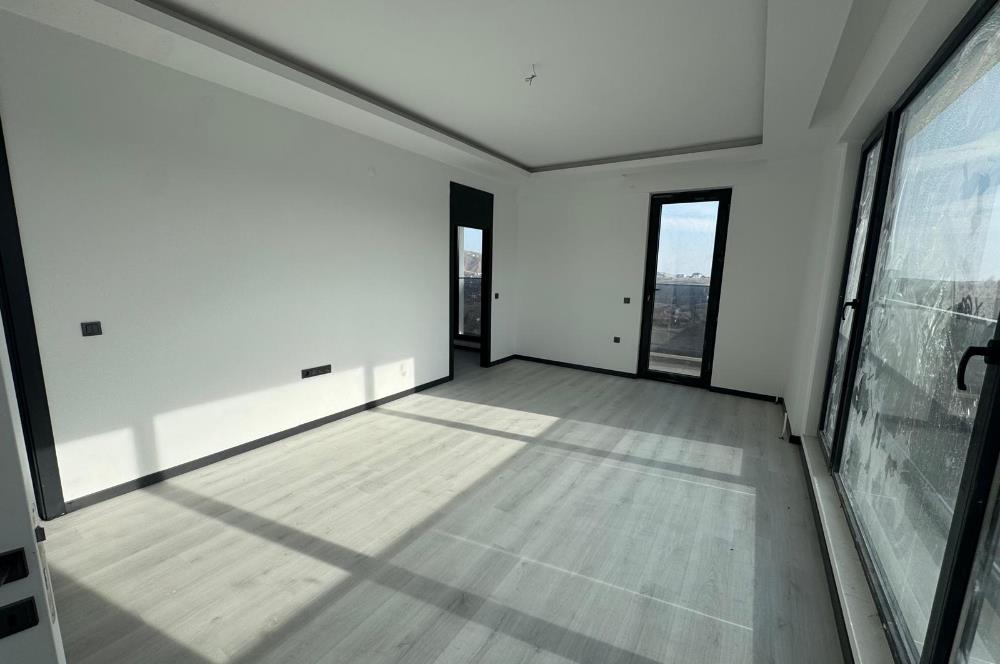 BAĞLUM SATILIK LÜKS İKİZ VİLLA – 7+1 – 425 M² 
