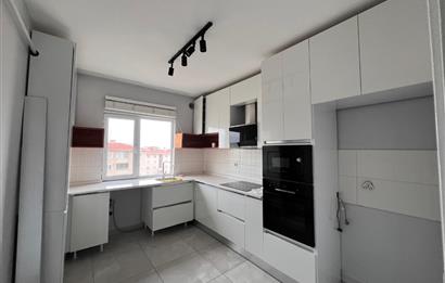 CENTURY21 VİZYONDAN YAŞAMKENT MAHALLESİNDE 3+1 KİRALIK DAİRE