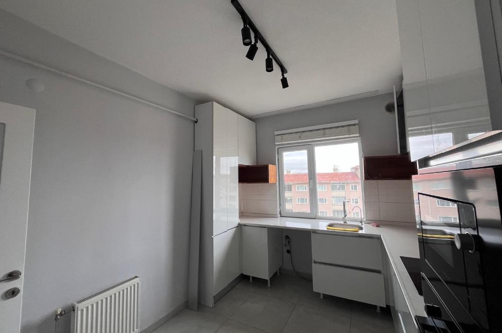 CENTURY21 VİZYONDAN YAŞAMKENT MAHALLESİNDE 3+1 KİRALIK DAİRE