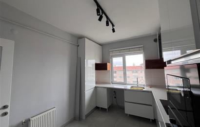 CENTURY21 VİZYONDAN YAŞAMKENT MAHALLESİNDE 3+1 KİRALIK DAİRE