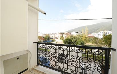 C21 Cius; Bölge Parkı Civ 3+1 Teraslı Dükkan Üstü Kiralık Daire