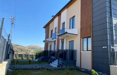 BAĞLUM SATILIK LÜKS İKİZ VİLLA – 7+1 – 425 M² 