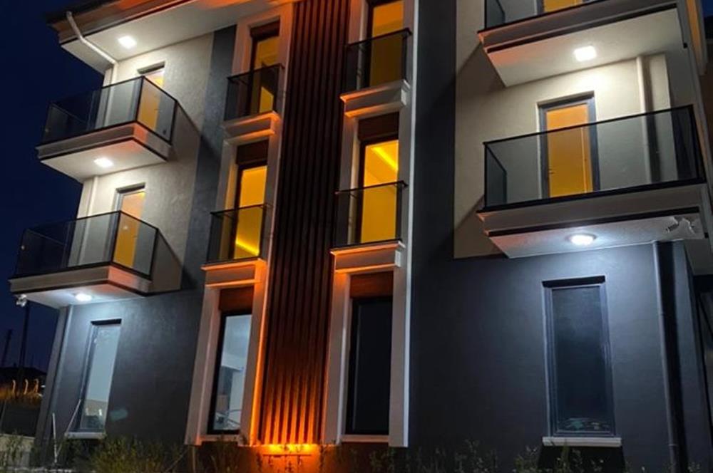 BAĞLUM SATILIK LÜKS İKİZ VİLLA – 7+1 – 425 M² 